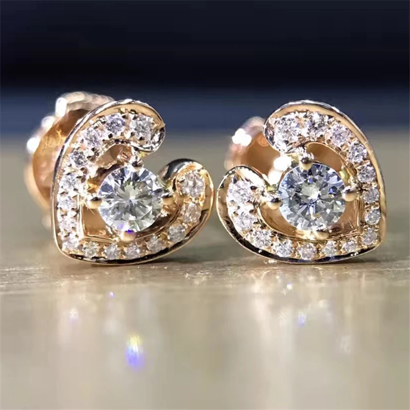 

LASAMERO 0.2CTW 18K Yellow Gold Round Cut Natural Diamond Heart Design Cluster Earrings Stud Earrings Fine Jewelry Earring Studs