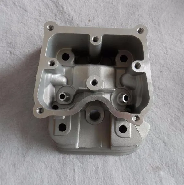 CYLINDER HEAD MITSUBISHI GM182 GT600 2