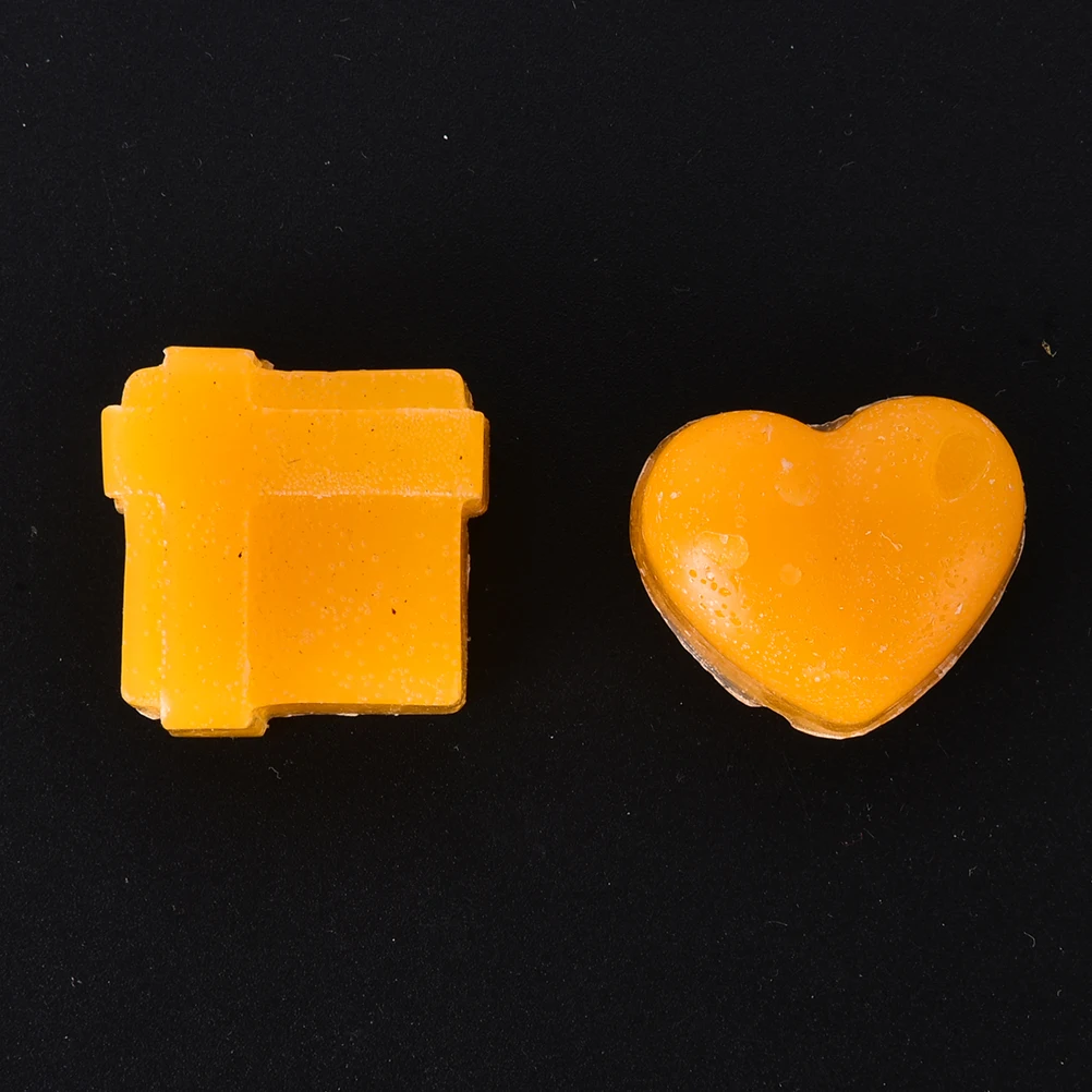 

1pc About 8g Natural Beeswax Text String Playing Hand Carved Wooden Carving Mahogany Furniture Wax Waxing Polishing Secret Hot