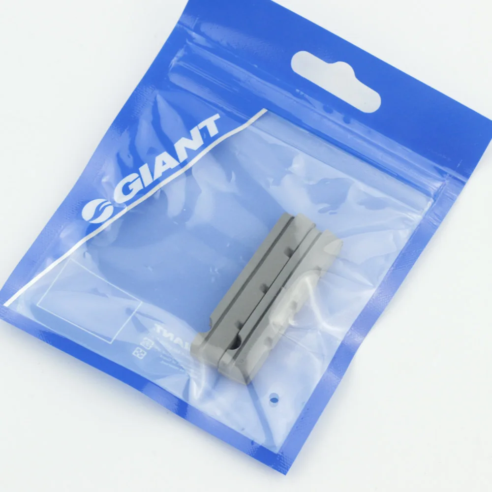GIANT SLR BRAKE PADS  (3)