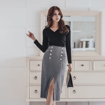 

Elegant OL Work Set Women 2 Pieces Suits Sexy Black V-neck Crop Top & High Waist Split Pencil Bodycon Skirt 2019 Spring