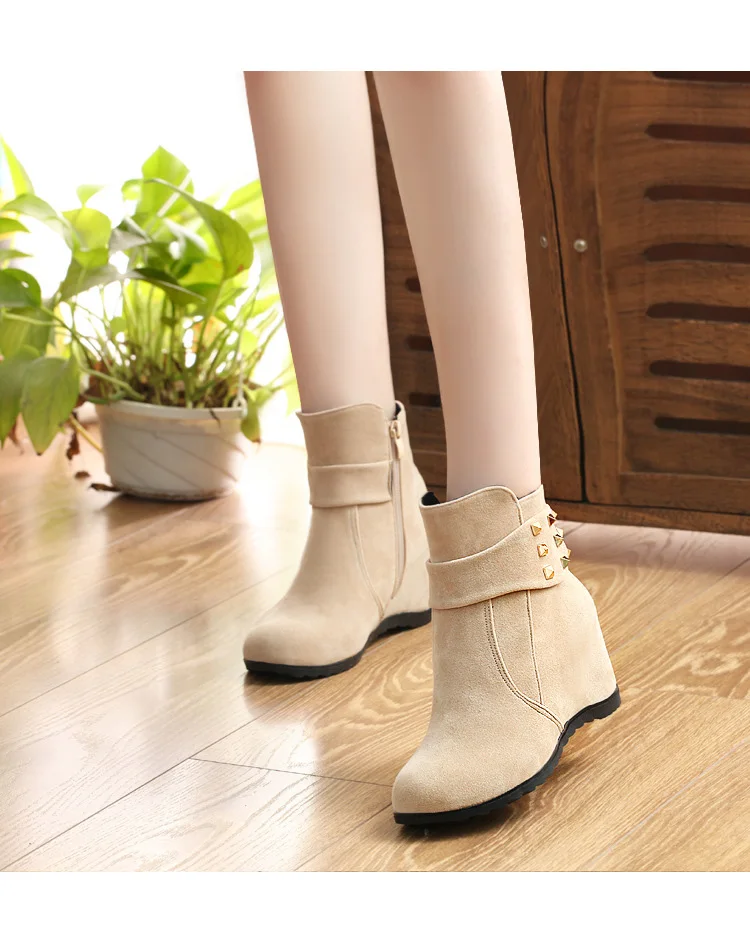 winter wedge boots