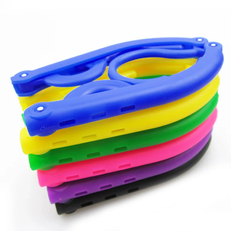 

1PC Folding Plastic Portable Magic Travel Hanger Clothes Hanging Convenient Travel Outdoor Wardrobe Storage Rack