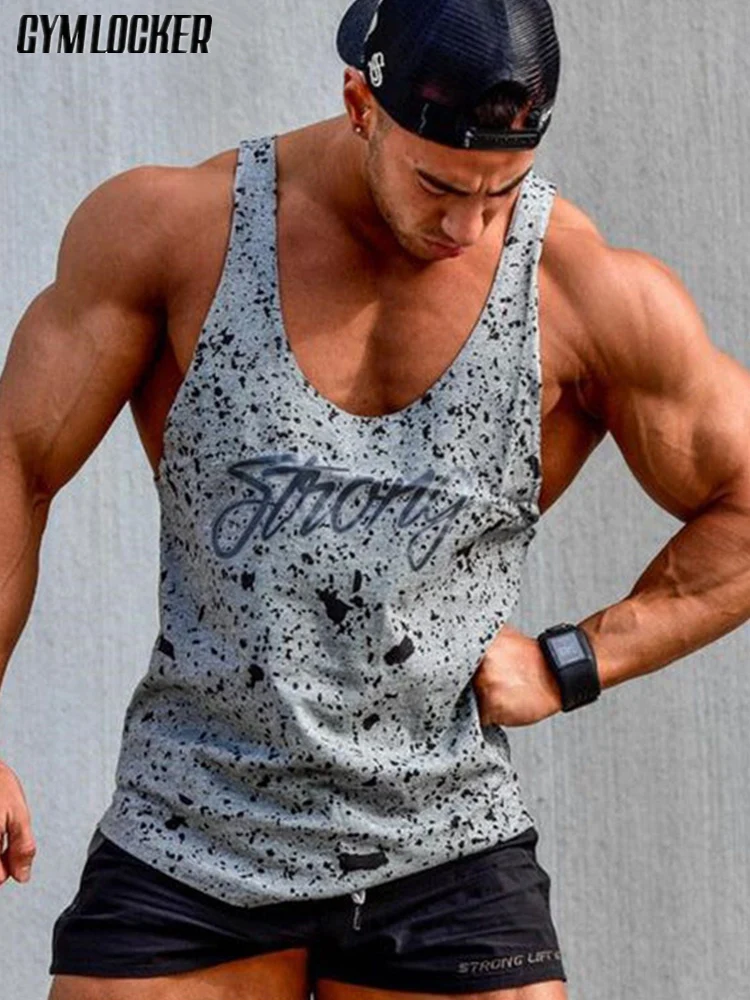 

GYMLOCKER 2018 Tank Tops Sleeveless Vest camouflage casual fitness Mens casual print Bodybuilding Red gray black Free shipping