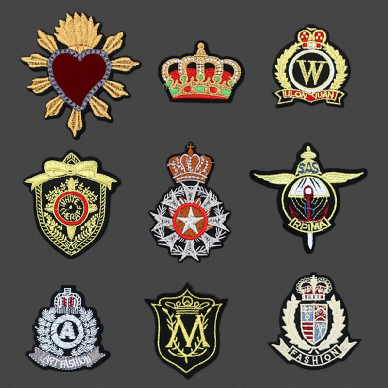 

Gold Crown Medal Badge Embroidered Patches For Clothing DIY Stripes Applique Clothes Stickers Iron On Patches Badges Decoration