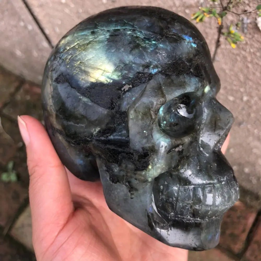 

1.1kg Colorful Natural Hand Carved Labradorite Stone Healing Crystal Skull For Decoration FMX