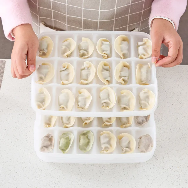 Covered dumplings plastic food storage box refrigerator put frozen dumplings box trayin Storage