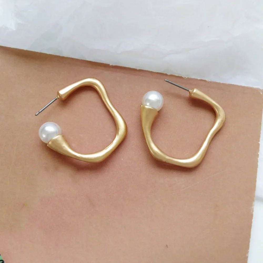 

Bing Tu Gold Color Irregular Earring Simulated Pearl Geometric Stud Earrings For Women Metal Jewelry Big Geometry Earrings