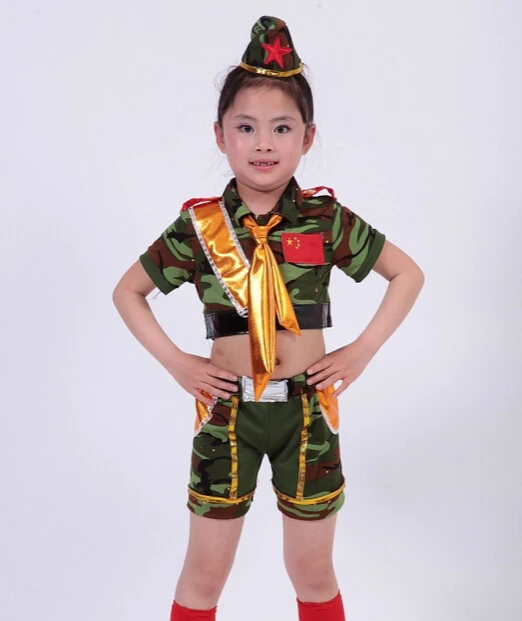 army dress up child