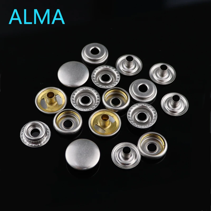 coat button