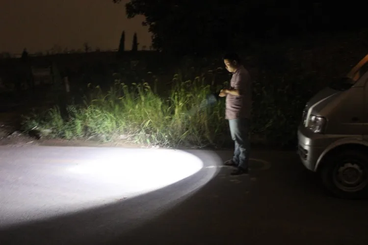 100 W LED CREE T6 reflector de luz impermeable para la caza de pesca desde hace mucho tiempo de iluminación recargable - 2