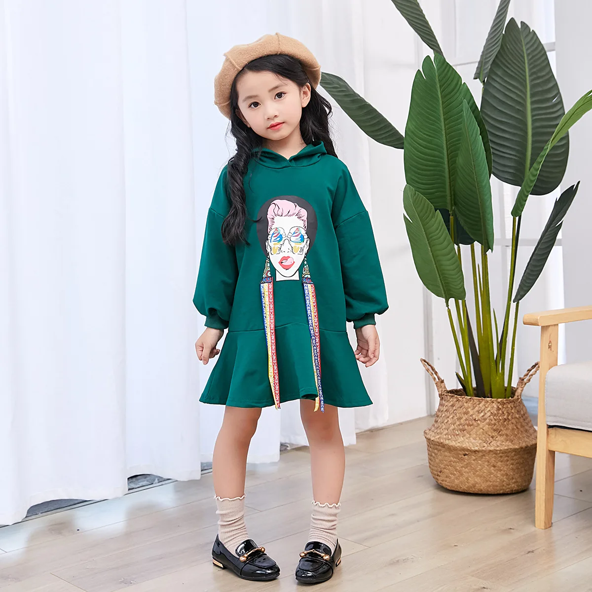 

Girls Spring Dress Long Sleeve Cool Casual Sweat Dress Cotton Kids Clothes Lovely Autumn Tassel Clothing