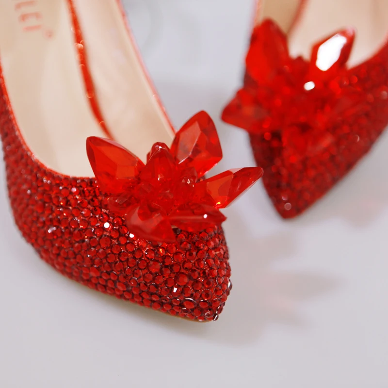 Вечерние туфли-лодочки; красные туфли с украшением в виде кристаллов; свадебные туфли со стразами и острым носком на высоком каблуке; водонепроницаемые женские модельные туфли для ночного клуба и банкета