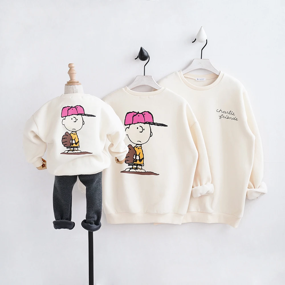 

HT2020 New Spring Clothing Winter Mother Baby Father Costume Family Matching Outfits Thicker Family Clothes Warm Kids Outwear