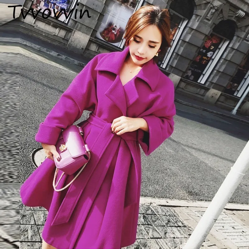 Женская Асимметричная куртка TVVOVVIN розовая приталенная с отложным воротником и