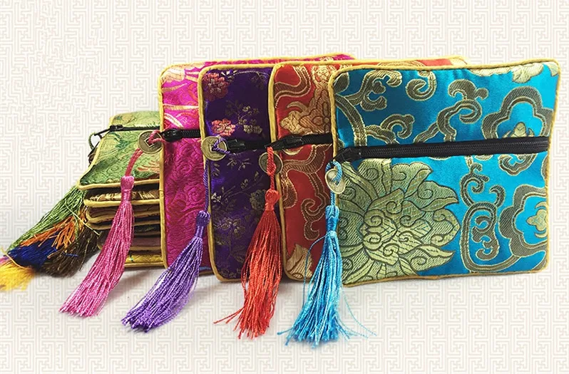

High Quality Small Tassel Silk brocade Jewelry Zip Bags Coin Purse Travel Bracelet Bangle Storage Pouch Gift Packaging 4pcs/lot