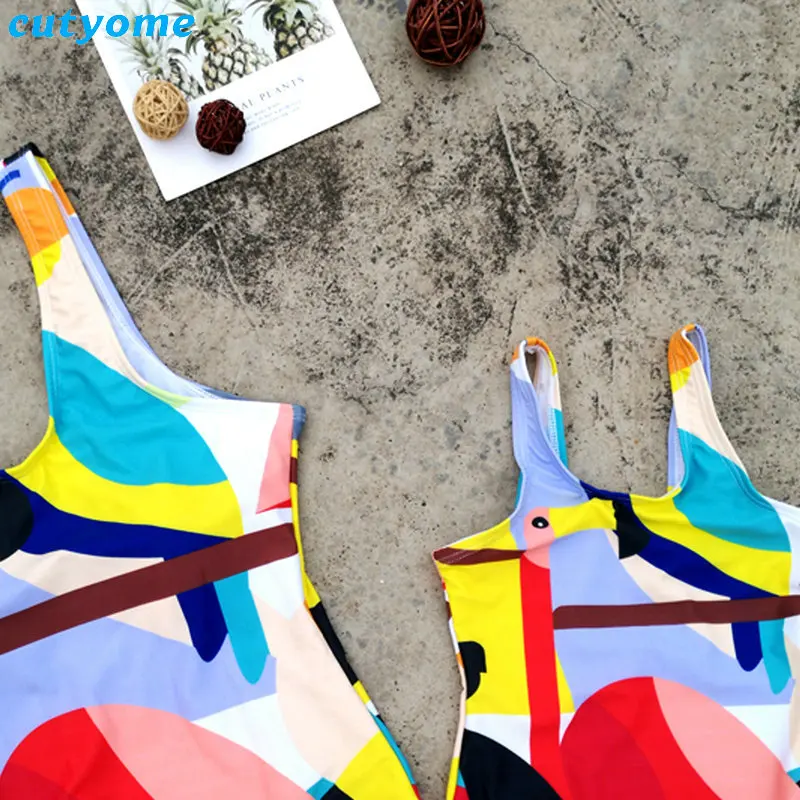 Mother Daughter Father Son Swimwear Family Summer Bathing Women Girl Bikini Men Boy Shorts Matching Swimsuits Clothes Parent (29)