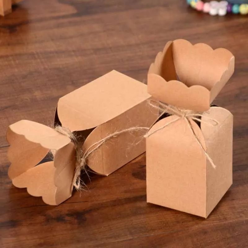 

DIY new Arrival Flower Shape Candy Packaging Gift Box 1LOT:30PCS BOX +30strings Vintiage Cake Box Wedding Favour