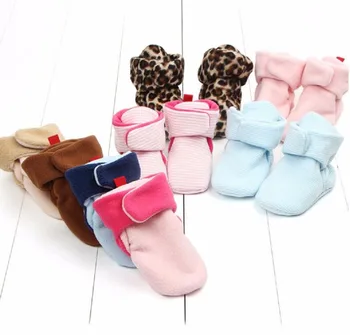 

Boots with soft soles don't drop comfortable baby shoes