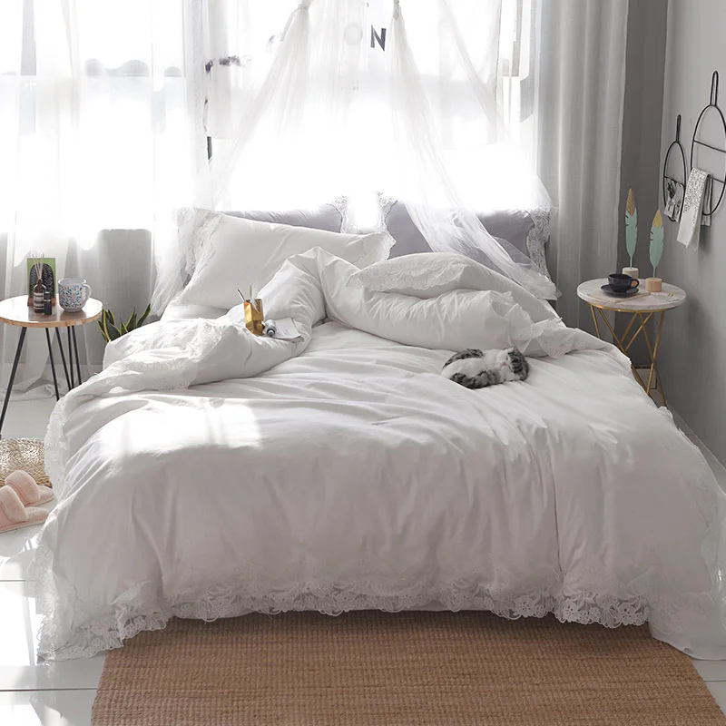 Five Colors Optional Simple Style White Lace Edge Bedding Set Duvet