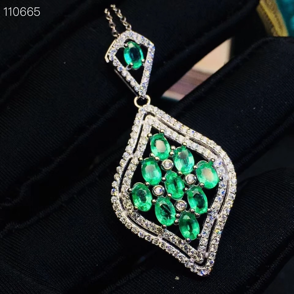Pendentif émeraude vert naturel collier pendentif pierre gemme naturelle S925 argent mode grâce feu