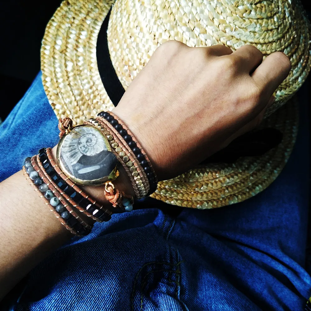 Comprar Brazaletes de cuero hechos a mano con fosils naturales negros y blancos bohemios brazalete de 5 hebras pulseras de piedra Natural únicas Dropship