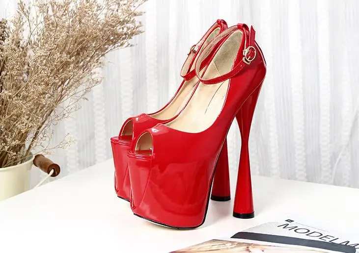 

Spring and summer new Super thick and 18 cm 20 cm hate sky tall shoes paint skin fish mouth red wedding shoes.