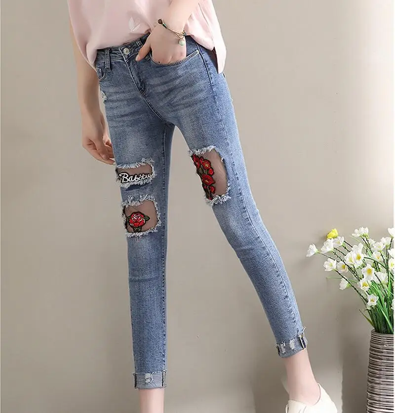 Ladies Embroidery Flower Skinny Jeans Mid Waist Denim Pencil Pants Fashion Ripped Vintage Lace Slim Jeans