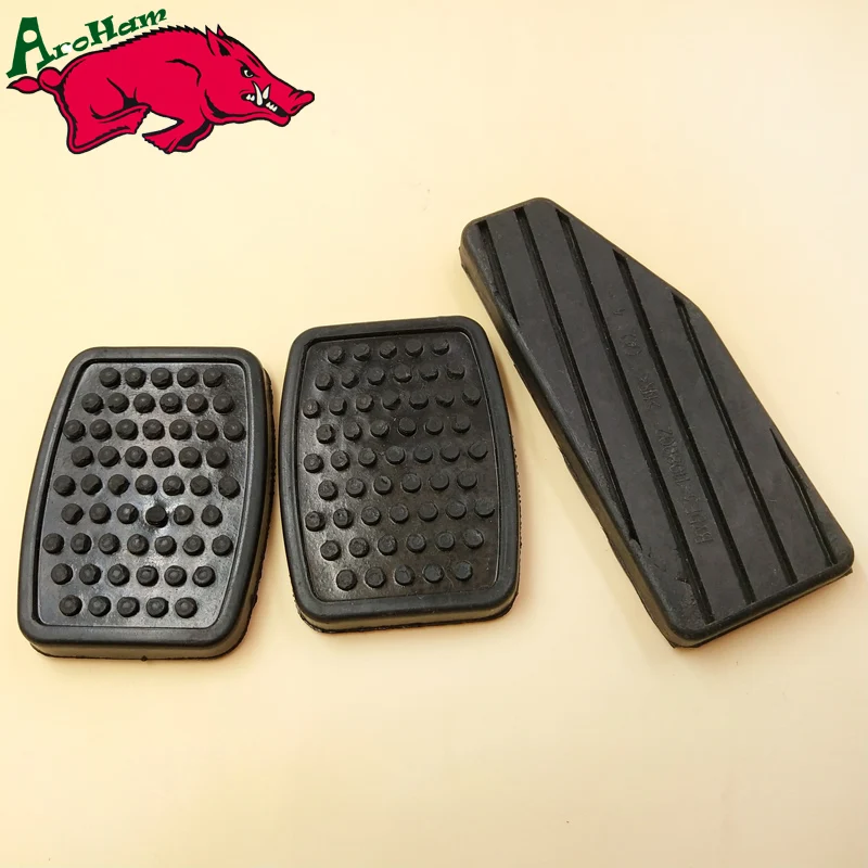 

Free Shipping! NEW 3PCS/lot New Accelerator Clutch Brake Pedal Rubber Pad Pedal Cover Kit For Suzuki Swift 49451-60B00