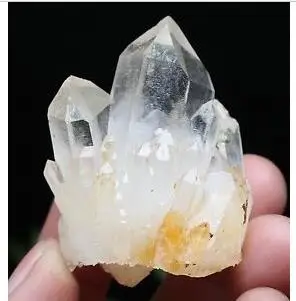 

1 pcs 100% natural clear quartz cluster
