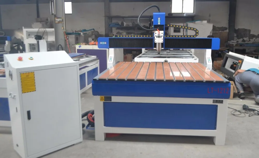 LINTCNC 6090 1212 4 оси фрезерный станок с ЧПУ/1.5kw 2.2kw шпинделя для резки по дереву ЧПУ |