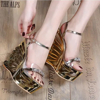 

High quality summer women's wedge sandals 2019 summer new transparent rhinestones 15CM super high heels.