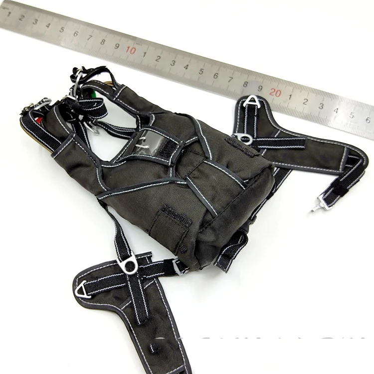

1/6 M013 K9 HALO Parachute Bag Models for 12''Bodies Accessories