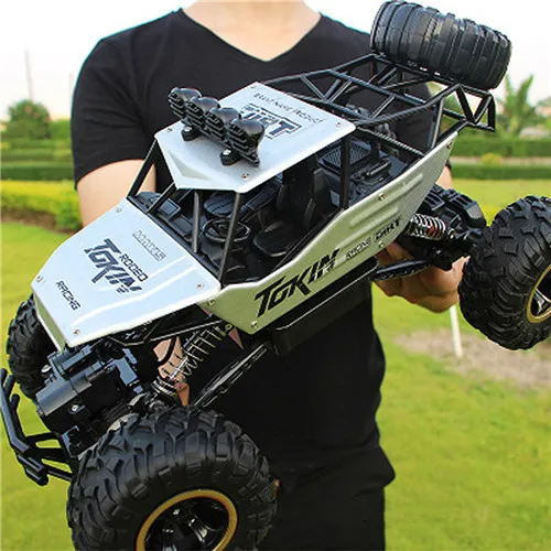 RC автомобиль 1/12 4WD рок сканеры 4x4 привод автомобиля двойной привод двигателей Bigfoot автомобиль дистанционное управление Модель автомобиля игрушка - Цвет: Серебристый