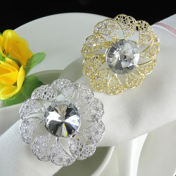 

4PCS napkin ring crystal meal buckle silver plated diamond pearl napkin buckle