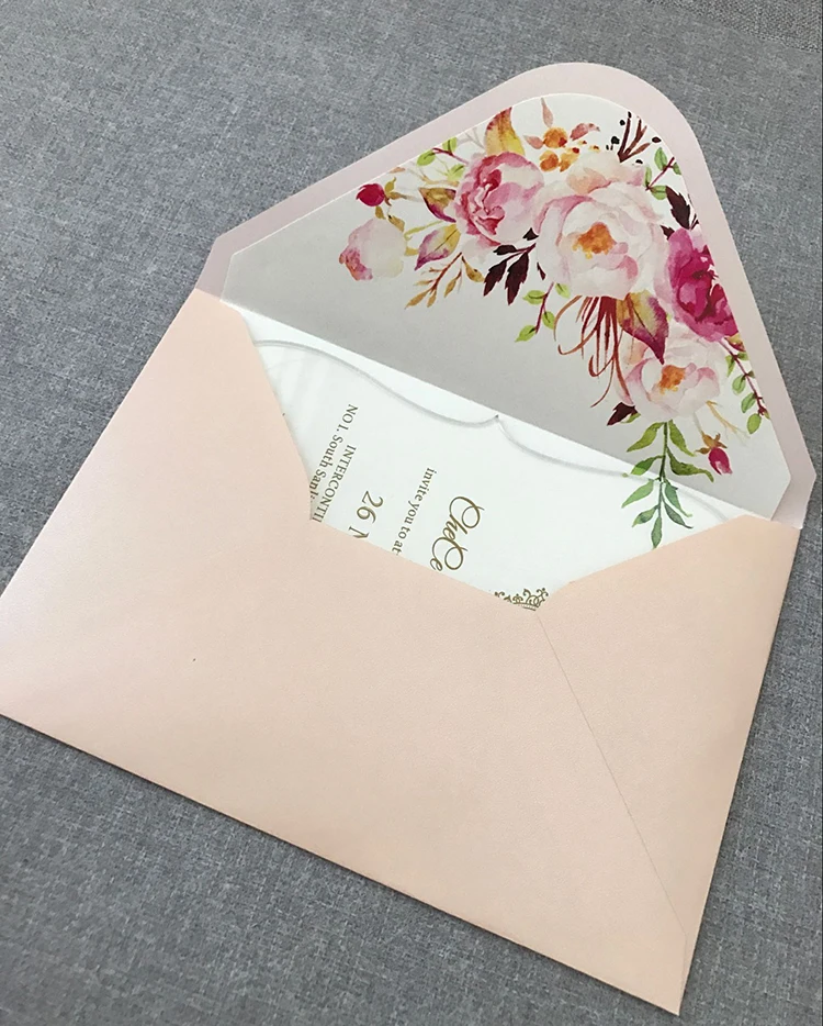 CA0888 Цветочные акриловые свадебные приглашения на заказ необычной формы с вкладышем конверта