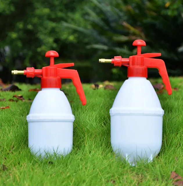 Hand Pump Garden Sprayer Handheld Pressure Sprayers Sprays Water