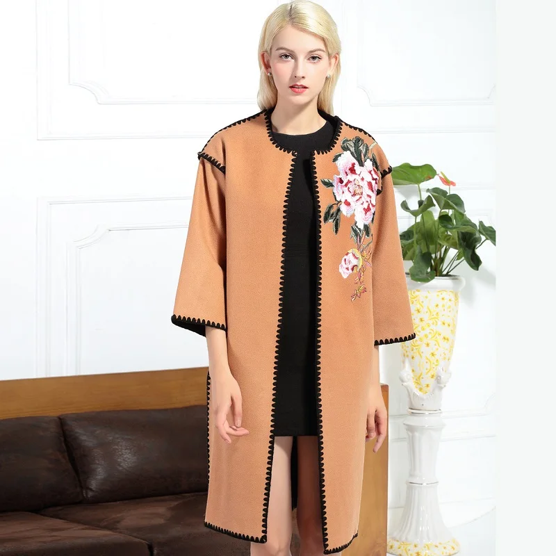 apricot Высококачественные Брендовые женские шерстяные куртки Осень Зима Кардиган Куртка женская цветочная вышивка винтажное длинное пальто Верхняя одежда XXL - Цвет: apricot