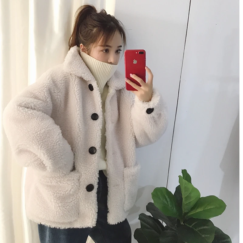 Best Women Wool Coats 2018 Fashion Winter Lambs Fur Loose Big Code 100%Wool  Overcoat   Fur Multiple Colors 3