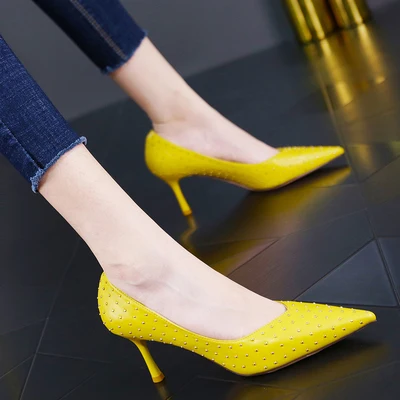 

2019 new fashion rivet pointed stiletto high heel women autumn new wild pointed single shoes