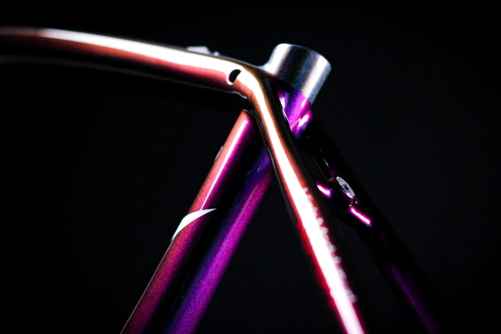 Excellent Carbon Road Bicyle Frame 700c V Brake Full Carbon Bike Frame New Design Chameleon Color 49 52 54 56 58cm 2 Year Warranty thrust 14 Excellent Carbon Road Bicyle Frame 700c V Brake Full Carbon Bike Frame New Design Chameleon Color 49 52 54 56 58cm 2 Year Warranty thrust 14