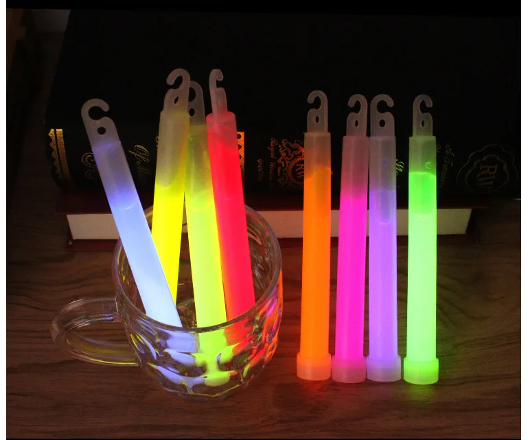 

6inch Concert Wilderness Glow Stick Fluorescent Multifunction Survival Camping Emergency Lights Glowtick