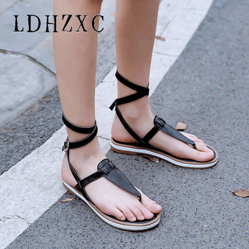

LDHZXC 2019 Women Sandals PU Leather Buckle Mixed Color Casual T-strap Round Open-toed Summer Beach Soft Sole Shoes Size 34-43
