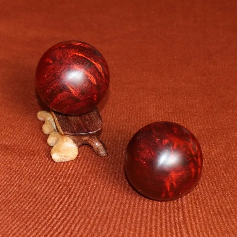 2 шт. 5 см Диаметр ручной мяч натуральный индийский дольчатый красный сандал Сфера высокой плотности с Venus для Дедушки подарок