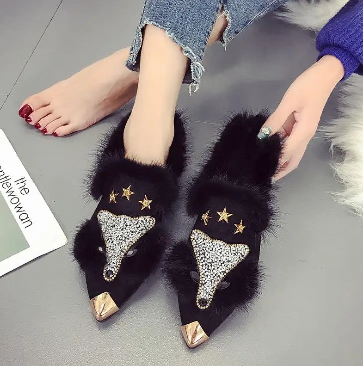 

2018 autumn and winter new fox head rhinestones fur shoes women's net red pointed low-heeled shoes peas shoes women