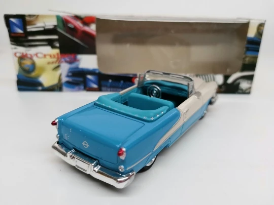 1:43 Olds mobile SUPER 88 1955 сплава Модель автомобиля литья под давлением металла игрушечные лошадки подарок на день рождения для детей мальчик