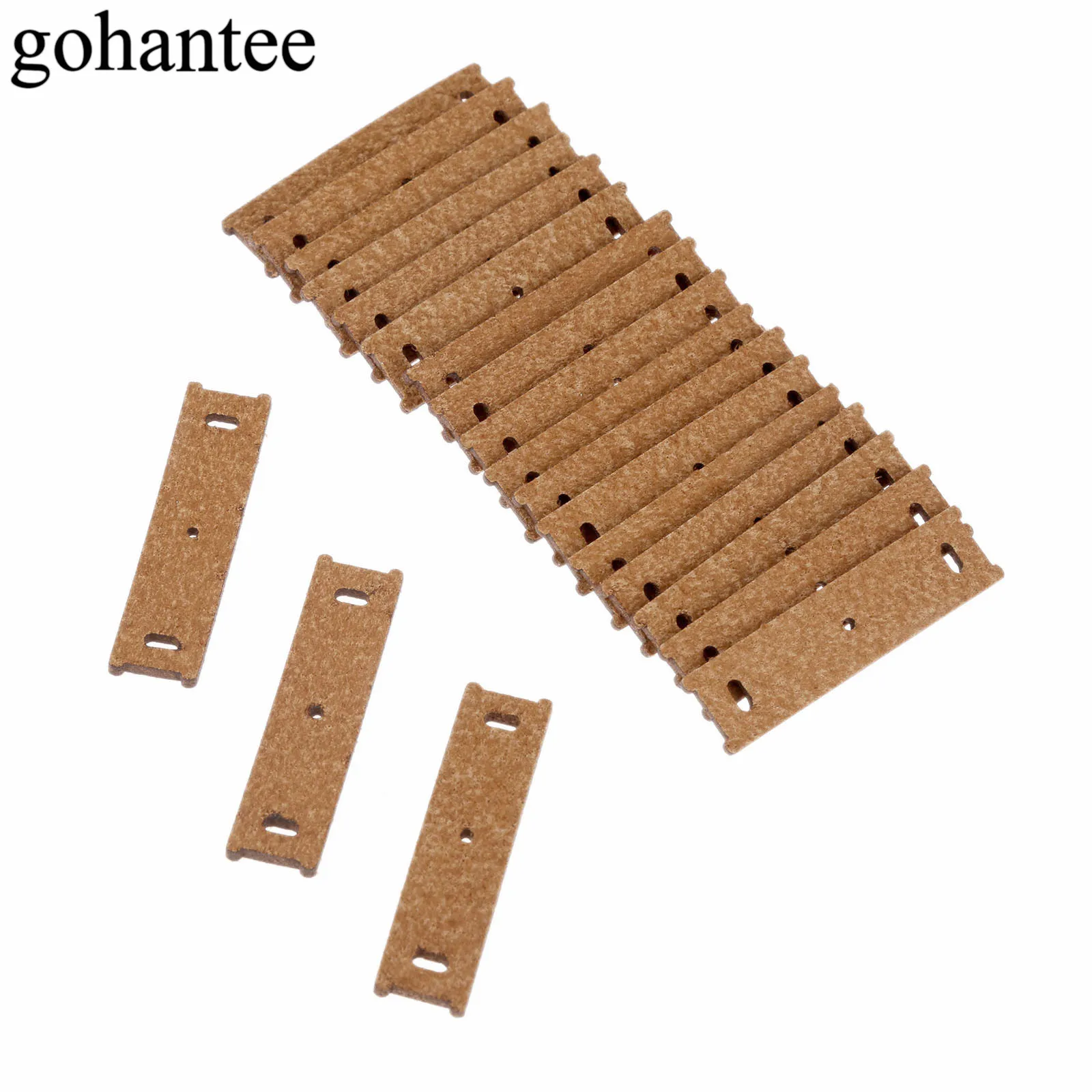 

gohantee Brown 20pcs Slingshots Pouches Microfiber Leather with Center Hole for Outdoor Hunting Catapults 55mm x 14mm