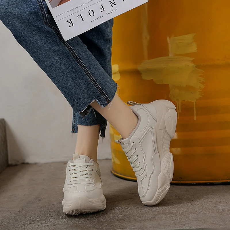 

Fashion Women Vulcanized Shoes Breathable Sneakers Women Casual Shoes Flat Lace-Up Female Basket Trainers Chaussure Femme