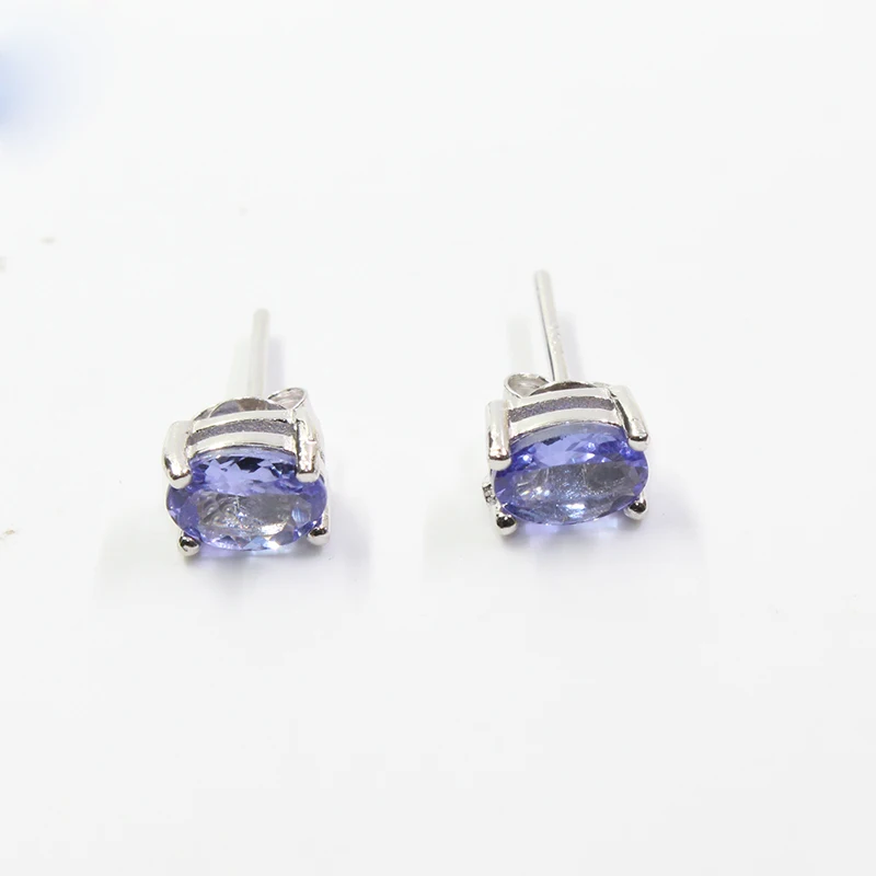 Серьги пусеты Dazzing tanzanite 4*6 мм из натурального танзанита серьги серебра 925 пробы