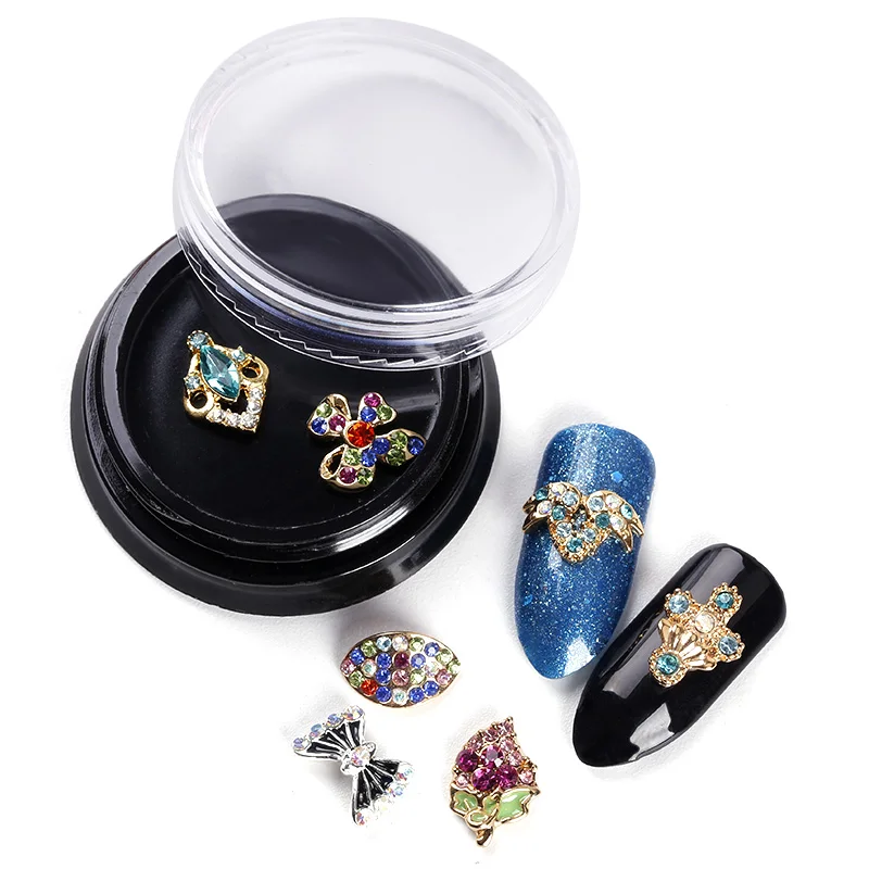 

Blueness 1 Box 3D Nail Art Decorations Mix 8 Design Glitter Rhinestones Decor Nails Alloy Gold&Silver Manicure Accessories JH497